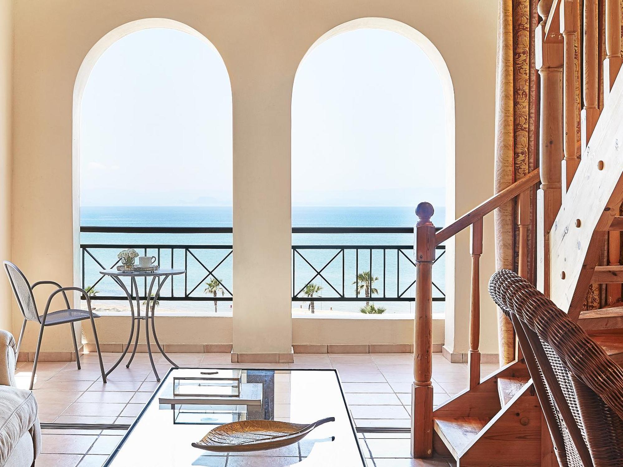 Grecotel Luxme Oasis At Riviera Olympia & Aqua Park Loutra Kyllinis Bagian luar foto