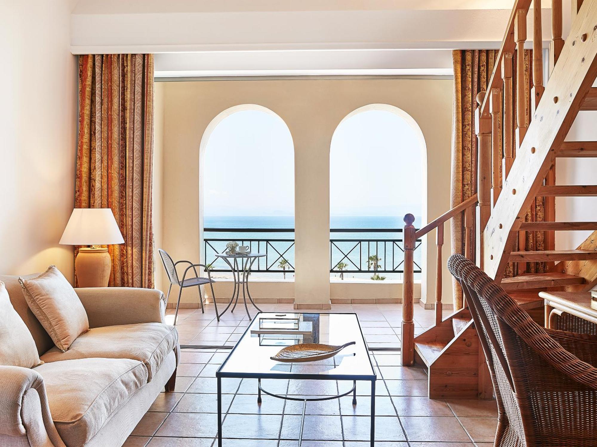 Grecotel Luxme Oasis At Riviera Olympia & Aqua Park Loutra Kyllinis Bagian luar foto