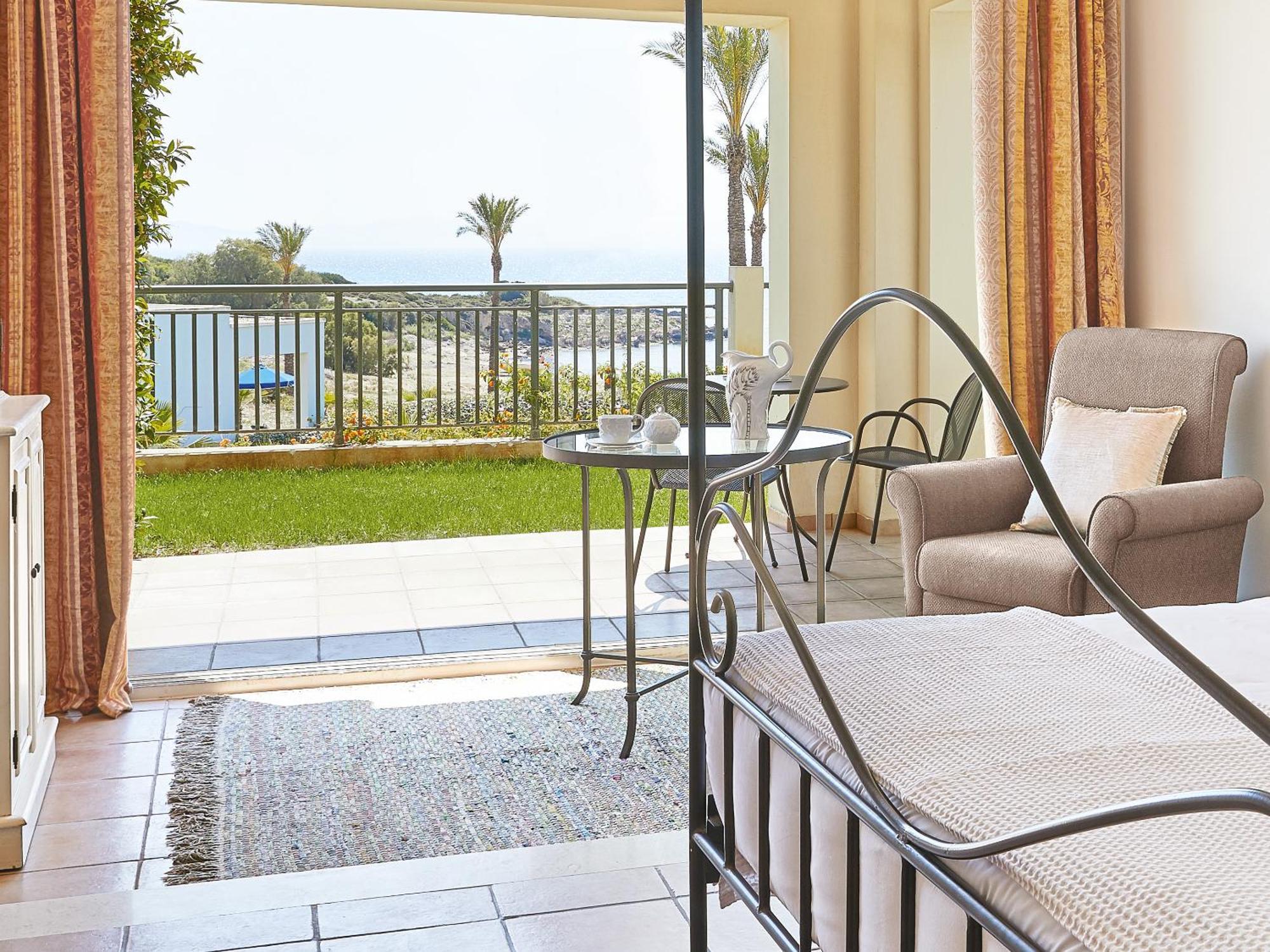 Grecotel Luxme Oasis At Riviera Olympia & Aqua Park Loutra Kyllinis Bagian luar foto